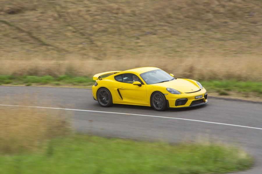  Porsche 718 Cayman GT4 (982C) 2020 года  (AU) (фото 14 из 40)